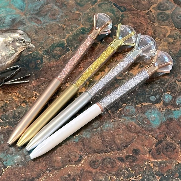 Set of Four Bling Pens With Giant Acrylic Diamond Gold, Silver, White, Rose - Picture 1 of 6